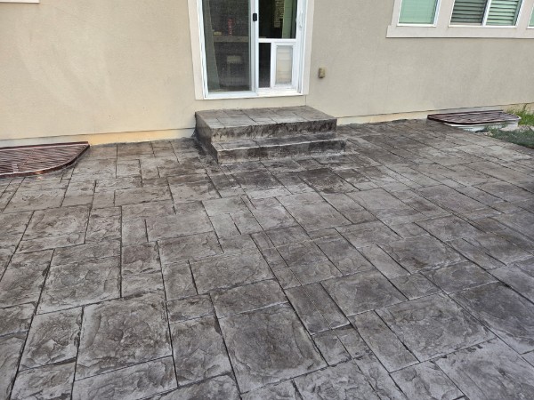 Finished stamped concrete patio and steps